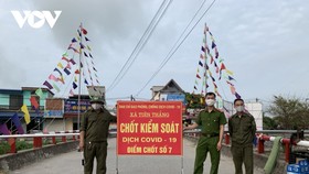 BCĐ phòng chống dịch bệnh COVID-19 huyện Tiên Lãng (Hải Phòng) đã phong tỏa 2 thôn Mỹ Lộc và Lộc Trù (xã Tiên Thắng) liên quan đến ca mắc COVID-19.