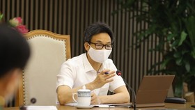 Phó Thủ tướng Vũ Đức Đam phát biểu chỉ đạo. (Ảnh: Văn Điệp/TTXVN)