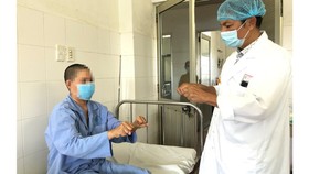 Bệnh nhân tỉnh táo sau khi phẫu thuật thành công