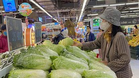 Do mưa rét, giá rau xanh trên thị trường Hà Nội tăng giá mạnh