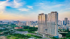 Tọa lạc tại trung tâm Mỹ Đình, The Matrix One đang trong quá trình hoàn thiện (ảnh chụp dự án tháng 10/2021)