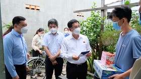 Doanh nghiệp trao 58 suất học bổng cho trẻ mồ côi vì dịch Covid-19