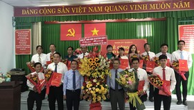 Ra mắt Đảng bộ, Ban Thường vụ, Bí thư và các Phó Bí thư phường Võ Thị Sáu