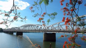 Theo Nghị quyết số 1264/NQ-UBTVQH14, thành phố Huế hiện tại sẽ được mở rộng tới gần 3,7 lần với dân số tăng gần gấp đôi