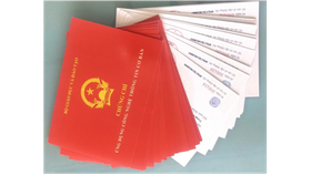Tất cả các ngạch công chức chuyên ngành hành chính và văn thư đã không còn yêu cầu chứng chỉ về trình độ ngoại ngữ và tin học