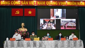 Các ứng cử viên ĐBQH đơn vị bầu cử số 2 tại buổi tiếp xúc cử tri quận 1, 3, Bình Thạnh