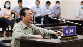 Ông Vũ Huy Hoàng trút lời “gan ruột” trước khi tòa tuyên án