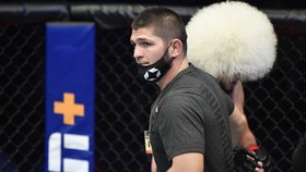 Khabib sẽ không quay trở lại, ít nhất là trong tương lai gần