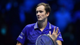 Medvedev và Djokovic đang ở một đẳng cấp khác?