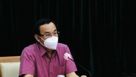 The virtual meeting of the Standing Committee of HCMC Party Committee to evaluate results of Directive 12 observance citywide