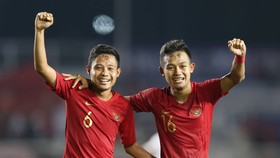 Cầu thủI ndonesia vui mừng vào chung kết SEA Games 30. Ảnh: Khang Duy