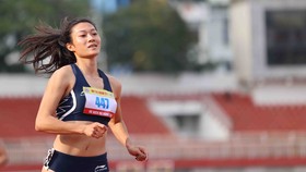Lê Tú Chinh giúp đoàn thành phố hoàn thành chỉ tiêu đoạt nhất toàn đoàn. Ảnh: Dũng Phương