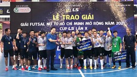 Thái Sơn Nam đăng quang ở giải đầu tiên trong năm 2021