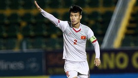 Hậu vệ Lê Văn Sơn