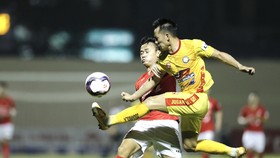 Tinh thần thi đấu quả cảm của Thanh Hóa đã giúp họ giành được 1 điểm quý giá. Ảnh: MINH HOÀNG