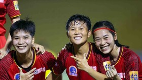 Đội nữ TPHCM I với cú đúp vô địch trong năm 2020. Ảnh: Dũng Phương