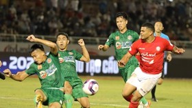 Cả hai đại diện của TPHCM đều gây thất vọng ở mùa bóng năm nay