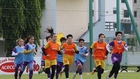 Đội tuyển nữ Việt Nam chỉ tập luyện tại Hà Nội, không đi Quảng Ninh như kế hoạch