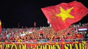 CĐV Việt Nam trên sân Mỹ Đình