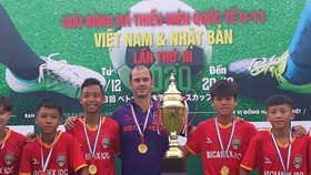 Kesley Huynh Alves gia nhập BHL CLB B.Bình Dương