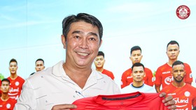 HLV Trần Minh Chiến trở thành tân HLV CLB TPHCM