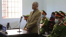 Tử hình nguyên bí thư xã đốt xác em họ để trục lợi tiền bảo hiểm