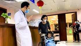 Toddler falling from apartment building discharged from hospital