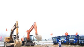 Công trình nạo vét, thoát lũ khẩn cấp sông Cổ Cò góp phần phát triển tuyến du lịch đường thủy Đà Nẵng - Hội An