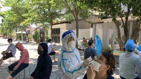 Xét nghiệm ở khu vực quận Cẩm Lệ (Đà Nẵng)