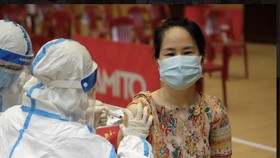 Ngành y tế và địa phương cần lưu ý tiêm vaccine đối với phụ nữ mang thai, người cao tuổi có bệnh nền