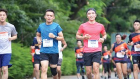 Các bạn trẻ hào hứng tham gia UpRace