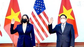 Thủ tướng Phạm Minh Chính tiếp Phó Tổng thống Hoa Kỳ Kamala Harris. Ảnh: VIẾT CHUNG