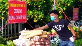 Tình người trong những gian hàng 0 đồng