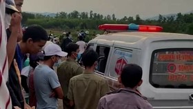 Một học sinh lớp 10 bị sét đánh tử vong