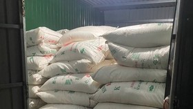 Quảng Trị liên tiếp phát hiện 7 vụ vận chuyển tổng cộng 41 tấn đường nhập lậu