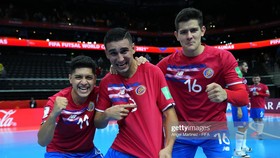 Niềm vui của các cầu thủ Costa Rica khi đánh bại chủ nhà Lithuania ở trận đấu quan trọng. Ảnh: GETTY