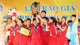TPHCM I là nhà vô địch Giả nữn VĐQG 2021. Ảnh: ANH TRẦN