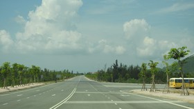Hệ thống hạ tầng ở Khu kinh tế Hòn La, Quảng Trạch, Quảng Bình
