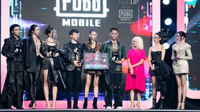 Tìm ra 4 quán quân thời trang mới