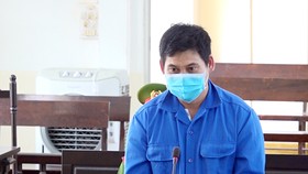 Lãnh 18 tháng tù về hành vi "Tổ chức cho người khác nhập cảnh trái phép"