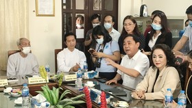 Vợ ông Dũng “lò vôi” gửi đơn tố cáo lương y Võ Hoàng Yên đến công an