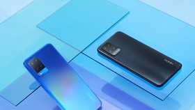 OPPO A54 được bán với hai màu Xanh Thời Thượng và Đen Mạnh Mẽ
