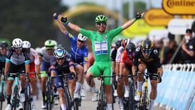 Mark Cavendish giành áo xanh Tour de France 2021