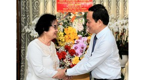 Phó Bí thư Thường trực Thành ủy TPHCM Trần Lưu Quang: “Ghi nhớ công lao của các thầy thuốc”