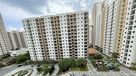 Hàng loạt bệnh viện dã chiến được xây dựng gấp rút cũng là lo lắng của Sở xây dựng khi không thể thực hiện đúng các thủ tục theo quy định.