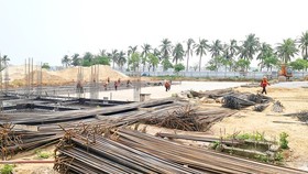 Central provinces struggle because of galloping construction material prices