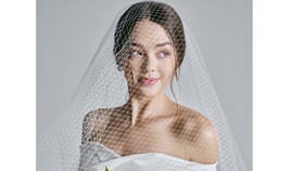 Lê Thanh Hòa ra mắt bộ sưu tập váy cưới
