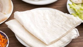 Trang Bang dew-soaked rice paper