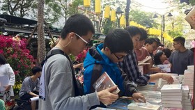 Online book festival 2021 offers free shipping on orders