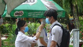 Schools in HCMC strengthen the prevention and control of Covid-19 epidemic. (Photo: SGGP)